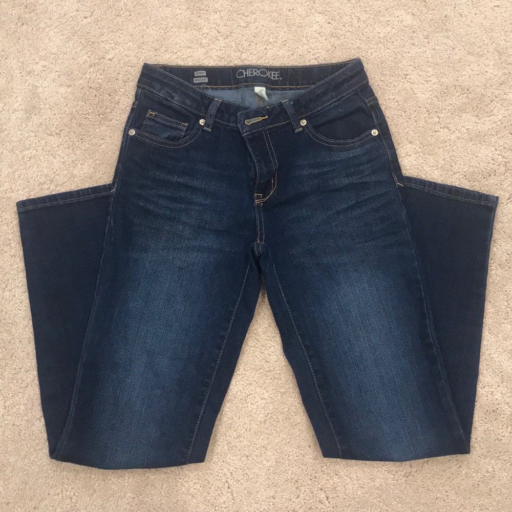 ⛄️Cherokee jeans